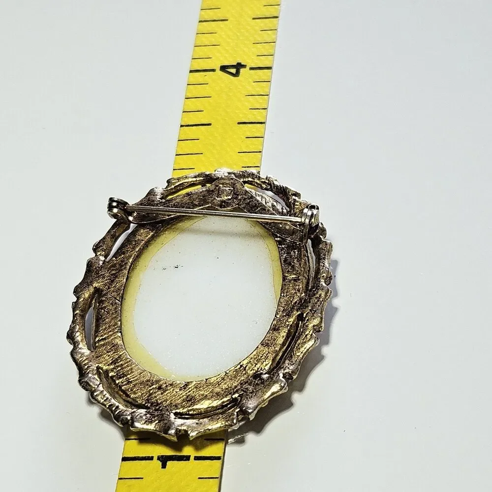 Vintage Gold Tone Porcelain Serenade Cameo Brooch